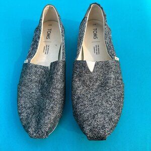 TOMS Classic Alpargata 1.0 Novelty, Size 7,  Gray/Black